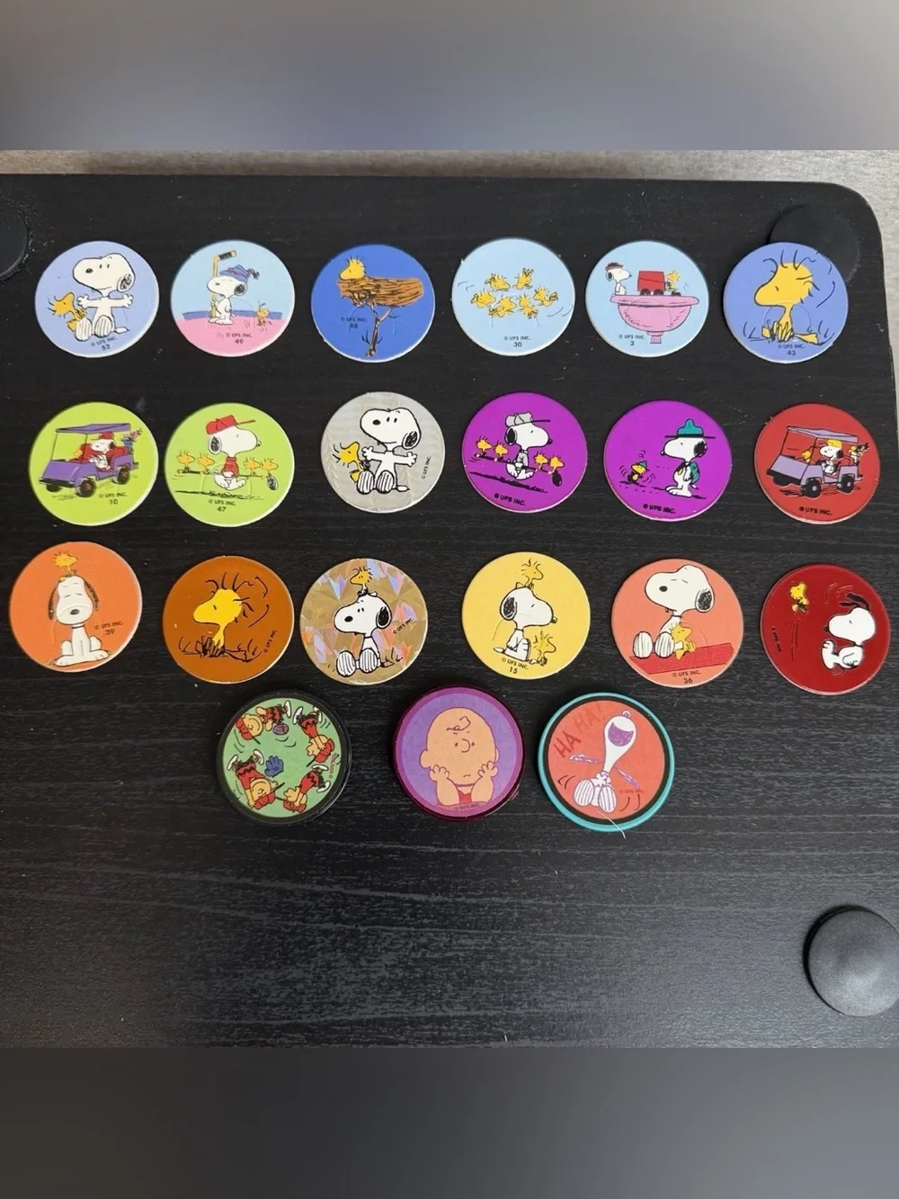 Vintage Pog Milk Cap Foil Snoopy Peanuts Gang Used Lot 82, 69 Pogs 13 Slammers